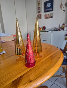 Dekobäume aus Glas. - Germersheim