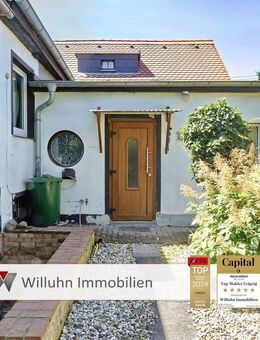 Doppelhaushälfte mit schönem Vorgarten und Garage | Großes, durchgrüntes Grundstück! - Schkeuditz