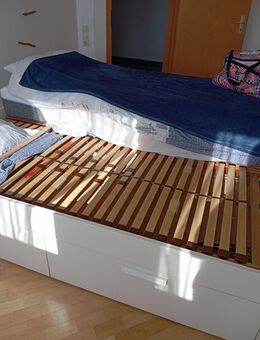 Ikea Bett mit Lattenrost 180x200 - Kassel Forstfeld