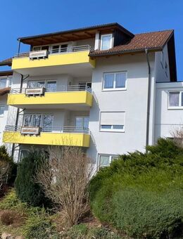 Schöne 2-Zimmer-Erdgeschosswohnung mit Terrasse und Garage - Sankt Georgen (Schwarzwald)