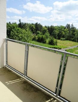 * mit Balkon* 3 Zimmer Wohnung in Werdau zu vermieten! - Werdau