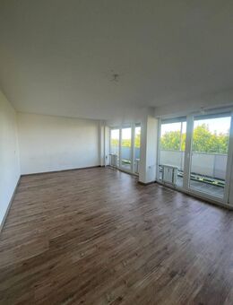 Geräumige 4-Zimmer-Wohnung mit Balkon in Ahlen - Ahlen
