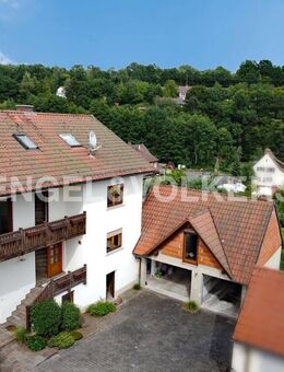 Zweifamilienhaus mit Potenzial - Ideal für Familien oder Mehrgenerationenwohnen - Burkardroth