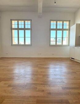 Historischer Charme für die ganze Familie - 4 Zimmer im *Erstbezug* mit EBK, Balkon und 2 Bädern - Halle (Saale)