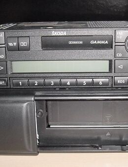 VW Blaupunkt Autoradio mit Kassettendeck & 6-fach CD-Wechsler + Beta VW Radio - Wolfsburg