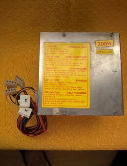 PC-Netzteil, mit 200 Watt Ausgangs-Leistung - Aachen