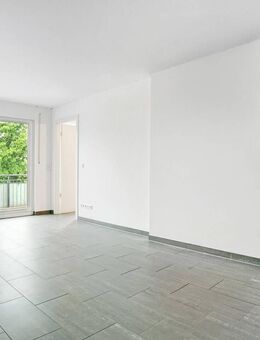 A+ energieeffizient: lichtdurchflutete, neuwertige 2-Zimmer-Wohnung, Terrasse & Balkon, am OEZ - München