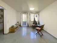 Gemütliche 2-Zimmer-Eigentumswohnung in Unterreichenbach: Ideale Lage mit Balkon und Carport - Unterreichenbach