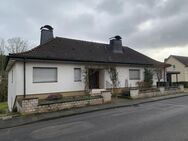 Villa am Hang mit Einliegerwohnung - Nutzung als Mehrgenerationenhaus möglich - Wachtberg