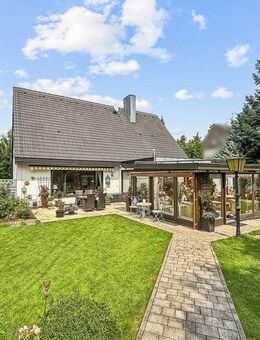 Großzügiges Einfamilienhaus in Nürnberg-Boxdorf, endlich genügend Platz für die ganze Familie - Nürnberg