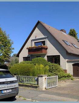 Charmante Haushälfte in Reinbek-Neuschönningstedt (5 Zimmer) mit Wintergarten, Terrasse, Garage & Stellplatz - Reinbek