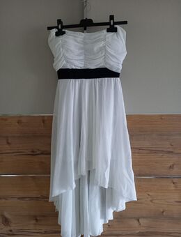 weißes Sommerkleid mit schwarzem Brustband - Teising
