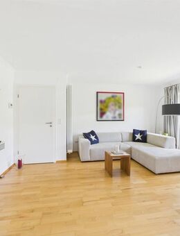 Modernes Wohnen auf hohem Niveau: Exklusive Eigentumswohnung mit Balkon, Sauna und Garage! - Arzbach