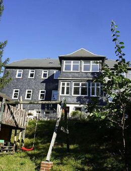 Großes saniertes Einfamilienhaus (ehemaliges Herrenhaus) in sonniger Wohnlage von Lichte - Neuhaus (Rennweg) Zentrum