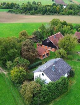 Einmalige Gelegenheit - Hofstelle in Alleinlage mit Wohnhaus und Nebengebäuden auf 5,4 ha - Painten