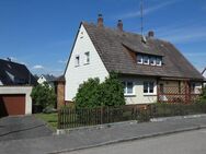 Günstiges 2-Familienhaus mit Garten und Garage -Ideal für Kapitalanleger oder als Mehrgenerationenhaus- - Gunzenhausen