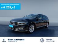 VW Passat Variant, 2.0 TDI Elegance, Jahr 2023 - Schorndorf (Baden-Württemberg)