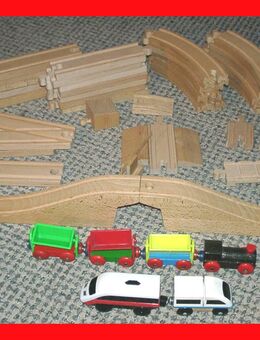 Holzeisenbahn (teilweise elektrisch) - Weihnachtsgeschenk - Dassel