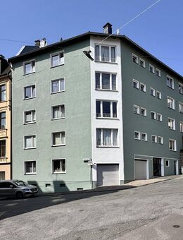 Gepflegtes Mehrfamilienhaus mit 11 Wohneinheiten, 2 Garagen und 10 Stellplätzen in Wuppertal-Barmen! - Wuppertal