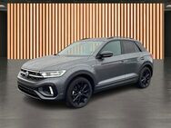 VW T-Roc, 2.0 TSI R-Line, Jahr 2024 - Dresden