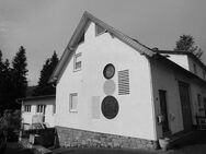 Zwei separate, gemütliche Häuser im Ensemble mit Garagen - zentral in Bad Orb! - Bad Orb