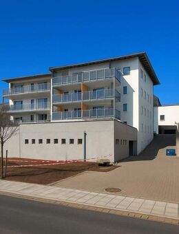 Bestlage Hauzenberg; ruhige 3-Zimmer-Wohnung -Erstbezug- mit Südbalkon, Tiefgarage und Aufzug - Hauzenberg