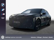 BMW iX, xDrive40 Sportpaket HK HiFi, Jahr 2022 - Karlsruhe