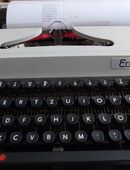 Schreibmaschine Erika in 86343