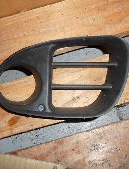 MR179503 Nebelscheinwerferabdeckung links Mitsubishi Carisma - Hannover Vahrenwald-List