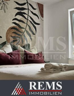 Möblierte, vollständig renovierte und ausgestattete 2-Zimmerwohnung mit Terrasse und Blick ins Grüne - Leonberg (Baden-Württemberg)
