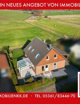 Hehlingen: Modernes Einfamilienhaus mit Traumausblick über die Felder - Wolfsburg