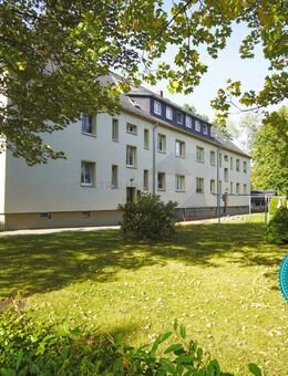 !! Wohnen am Küchwald !! Gemütliche 2 Raum DG-Whg. mit Tageslichtbad im Grünen - Chemnitz