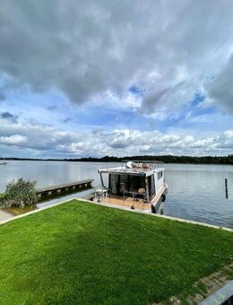Neubauprojekt - 3-Zimmer Ferienwohnung mit Galerie - - in prominenter Wasserlage - Provisionsfrei - Neuruppin