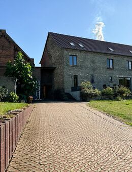 Moderner Dreiseitenhof in ruhiger Dorflage - Schkopau