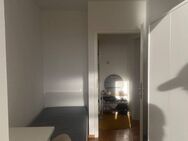 ?? Zimmer in 6er Frauen WG/shared Flat im Herzen Frankfurts mit Ausblick auf den Taunus?? - Frankfurt (Main)