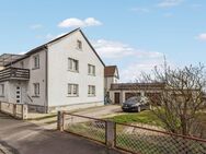 Ideales Renditeobjekt: Einfamilienhaus mit zusätzlicher Wohneinheit und hohem Entwicklungspotenzial - Langenfeld (Bayern)