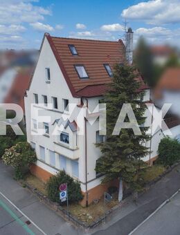 RE/MAX: DIREKT BEZUGSFREI! * Großzügig geschnittene 4 bis 5-Zi.-Maisonettewohnung in zentraler Lage - Villingen-Schwenningen