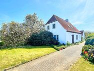 HL-Niendorf. Land in Sicht! 2.595m² Eigenland mit einem Einfamilienhaus und Nebengelass zu kaufen - Lübeck