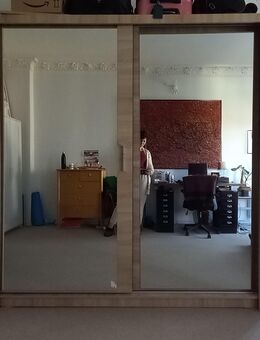 Großer Spiegeltürschrank – fast neu, nur 1 Jahr alt! - Berlin Tempelhof-Schöneberg