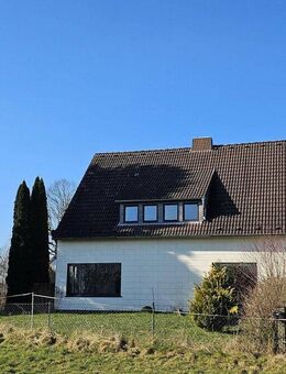 Idyllisches Wohnen auf ehemaligem Bauernhof: 180 m² Haus in Hofgemeinschaft - Leopoldshöhe