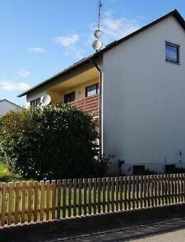 Renovierungsbedürftiges Dreifamilienhaus in Kagers - Straubing