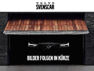 Volvo XC40, R Design AWD B4 EU6d digitales Sitze, Jahr 2021 - Baierbrunn