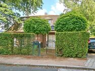Tolles Einfamilienhaus mit Garage in Hamburg-Sasel - Hamburg