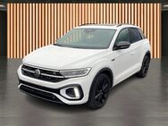 VW T-Roc, 2.0 TSI R-Line, Jahr 2024 - Dresden