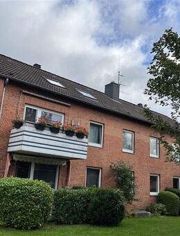 Erstbezug nach Modernisierung: 2-Zimmer-Dachgeschosswohnung mit viel Tageslicht - Eckernförde