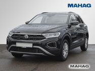 VW T-Roc, 1.5 TSI MOVE Alu1rangeHill BLACK, Jahr 2023 - München