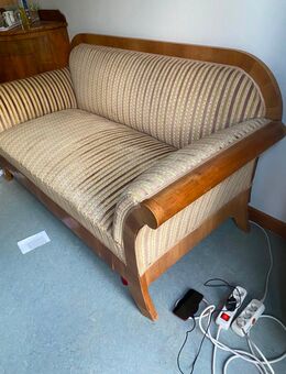Zu verkaufen Biedermeier Sofa - Egloffstein