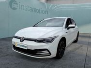 VW Golf, 2.0 TDI VIII Style APP, Jahr 2021 - München