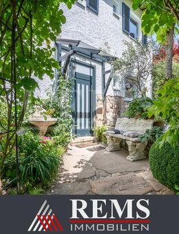 Mediterrane Doppelhaushälfte mit idyllischem Garten in ruhiger Zentrumslage von Winterbach - Winterbach (Baden-Württemberg)