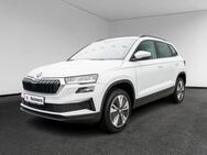 Skoda Karoq, 1.5 TSI AMBITION FLA W-Paket, Jahr 2022 - Pinneberg